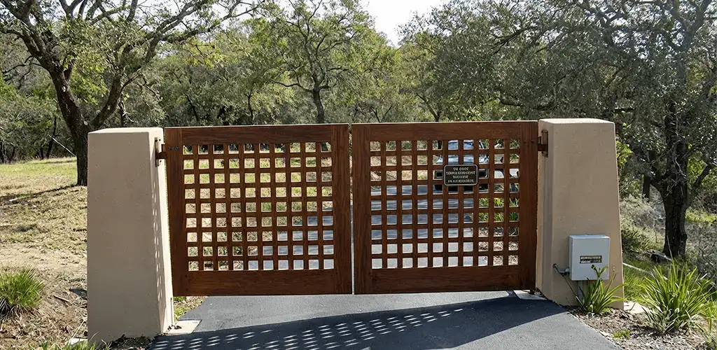 Driveway gate installation for a residential property in Overland Park, KS