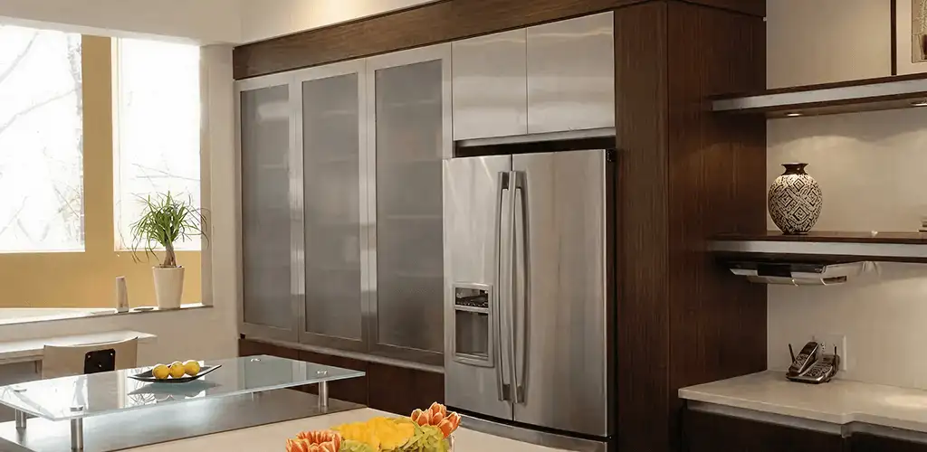 Cabinet door replacement and modern kitchen cabinet upgrade in Overland Park, KS